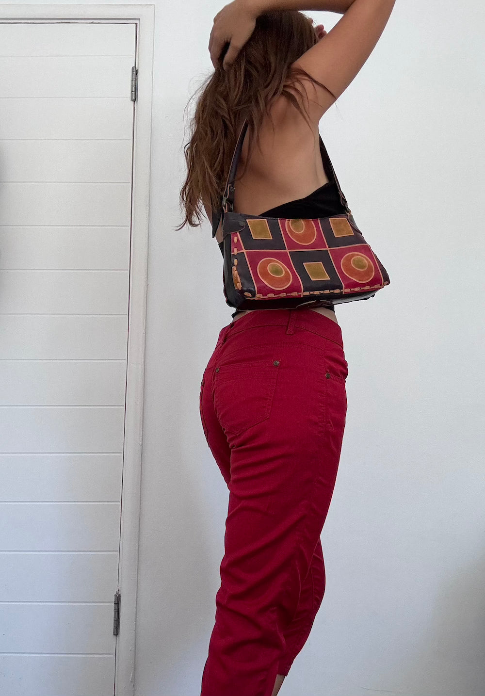Red capri pants
